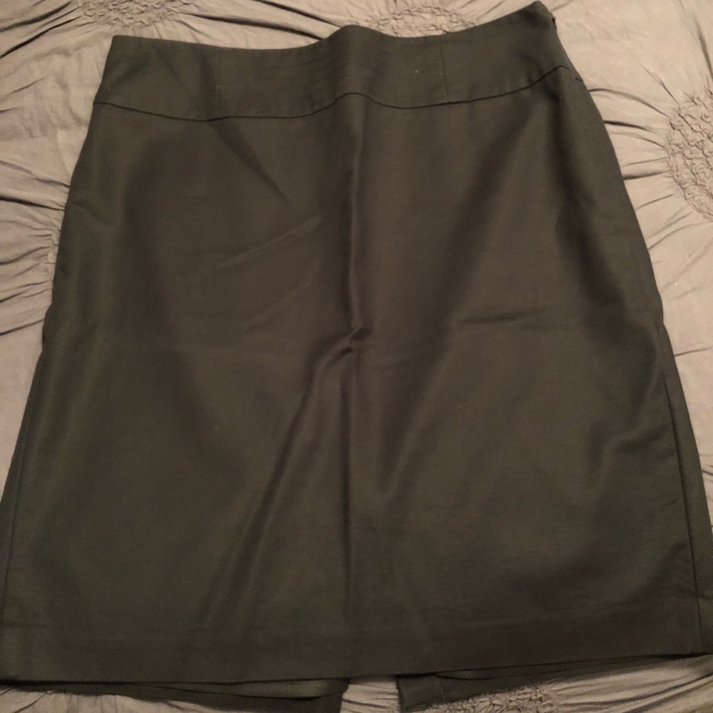 Black pencil skirt